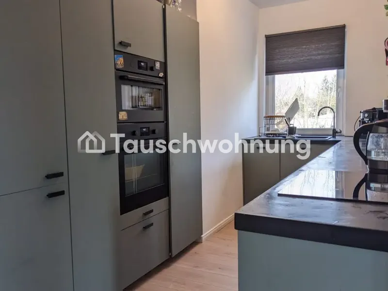 Tauschwohnung: Tausche 5 raumwohnung gegen 3oder 4 Raum — photo 1